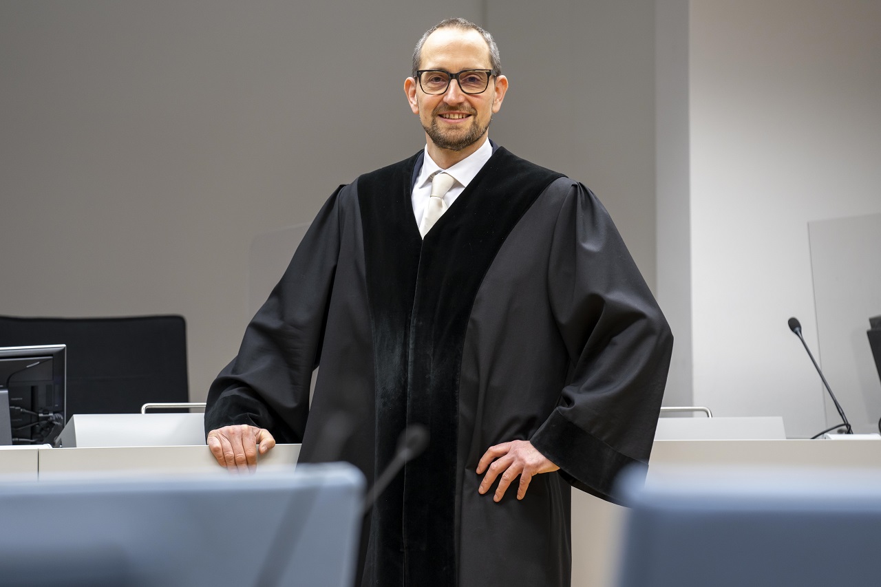 Vorsitzender Richter am Landgericht Dr. Robert Papst