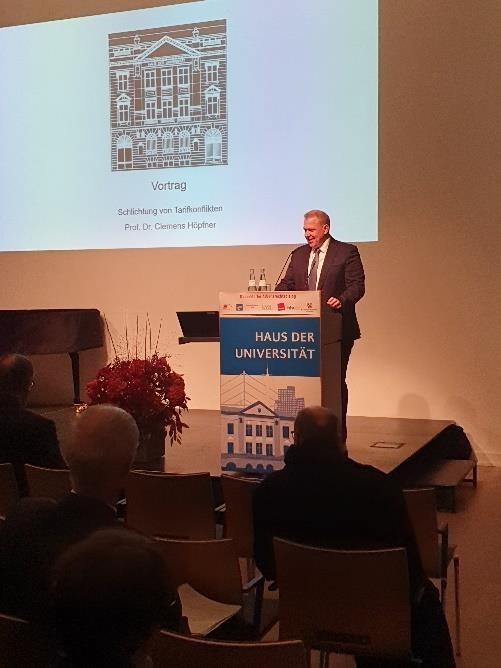 Prof. Dr. Clemens Höpfner