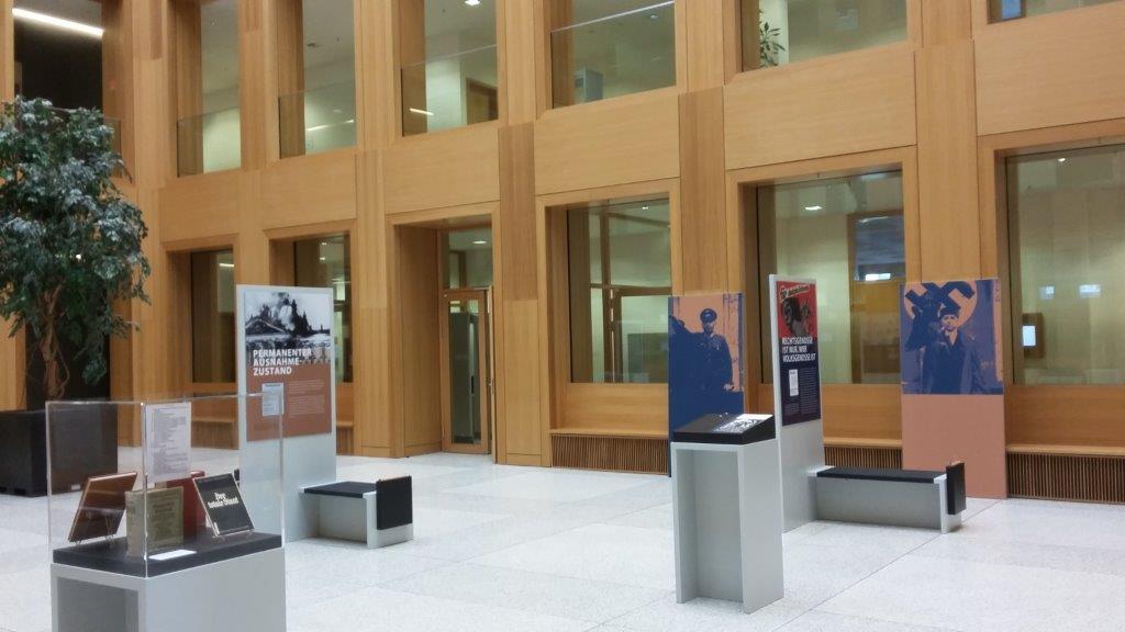 Wanderausstellung beim Landgericht Aachen