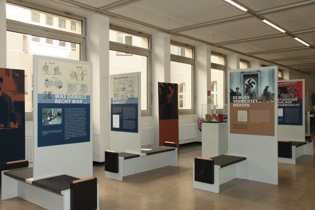 Wanderausstellung beim Landgericht Essen