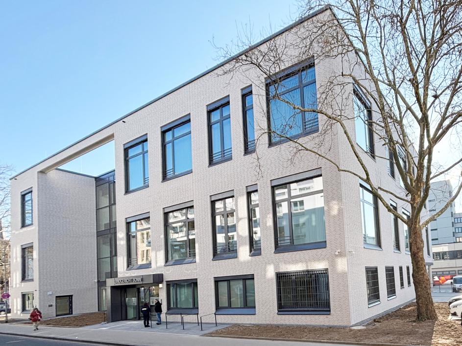 Prozessgebäude des Landgerichts Bonn in Siegburg 