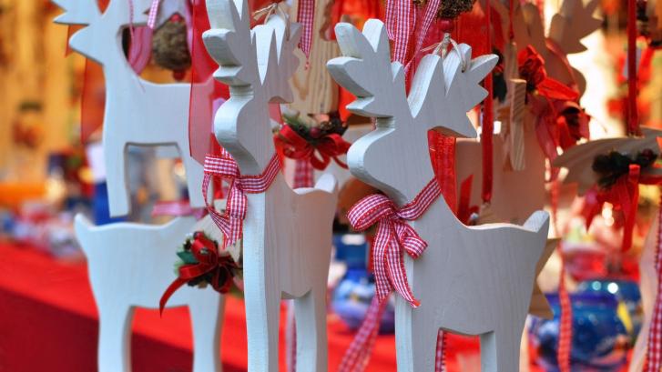 weihnachtliche Holzanhänger